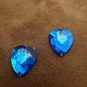 Strass Cœur Acrylique 15 x 12 mm – Lot de 10 ou 20 –