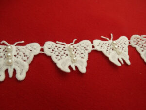 joli papillon blanc