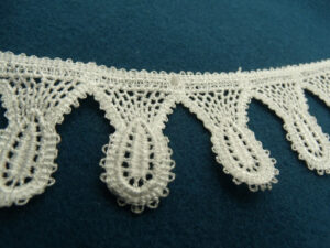 guipure fine coton blanc