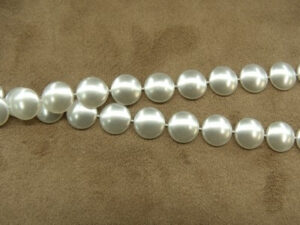 ruban 1/2 perles en acrylique blanc nacrée