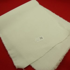 tissu coton un blanc cassé belle qualité