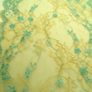 nouvelle dentelle leavers chair fleur turquoise