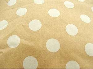 tissu coton imprimé saumon à pois blanc