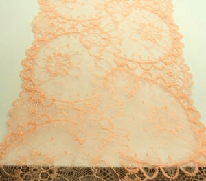 nouvelle dentelle de calais leavers rose