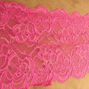 dentelle de calais fuschia violine