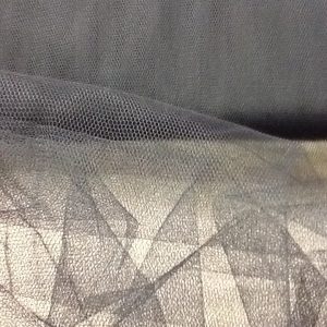 TULLE RIGIDE COULEUR GRIS