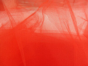 TULLE FIN COULEUR ROUGE
