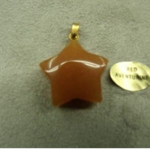 PENDENTIF ETOILE-RED AVENTURINE,LARGEUR: 2 cm / EPAISSEUR: 5 mm