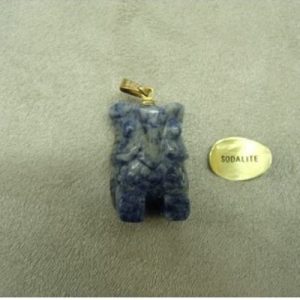 PENDENTIF MOTIF CHOUETTE-SODALITE,HAUTEUR 2cm / LARGEUR: 1,5 cm/ EPAISSEUR: 1,5 cm