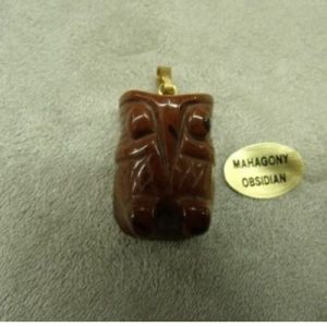 PENDENTIF MOTIF CHOUETTE-MAHAGONY OBSIDIAN,HAUTEUR 2cm / LARGEUR: 1,5 cm/ EPAISSEUR: 1,5 cm