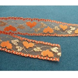dentelle de calais orange et or lurex motif coeur 2.3 cm