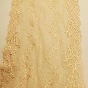 dentelle de calais beige 18 cm