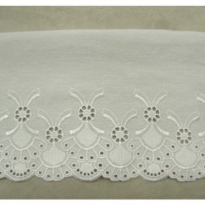 DENTELLE DE CALAIS blanche brodée 14 cm