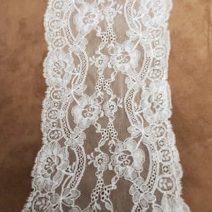 dentelle de calais naturel 17 cm