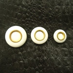 bouton crème et or