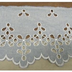 BRODERIE ANGLAISE COTON bleu jean's 15 cm