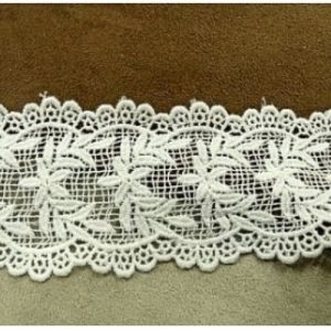 BRODERIE ANGLAISE coton blanche 6 cm