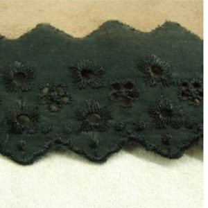 BRODERIE ANGLAISE COTON noire 5 cm