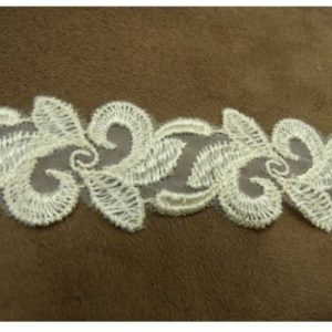 BRODERIE SUR VOILE blanche 3.5 cm