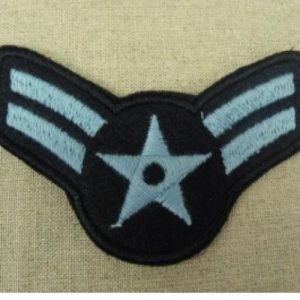 écusson militaire à coudre motif étoile bleu largeur 9cm sur hauteur 5cm