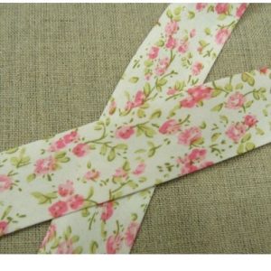 BIAIS LIBERTY A FLEURS coton ou polyester rose et rose pale 25 mm