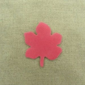 écusson à coudre motif trèfle rose,largeur 4cm sur hauteur 4cm