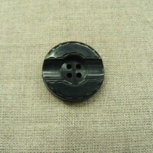 bouton acrylique noir ,27 mm,de belle qualité