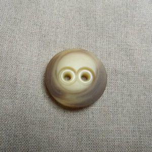 bouton acrylique beige à 2 trous,30 mm,de belle qualité