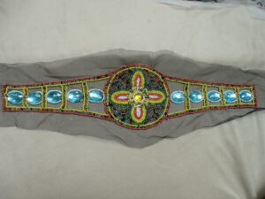COLS PERLES-Applique ceinture à coudre perles de rocaille et cabochons