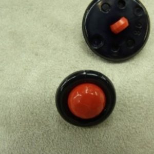 bouton acrylique bicolore composé noir et rouge, 17 mm, de belle qualité