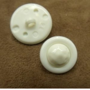 Bouton rond en acrylique blanc – 17 à 28 mm – couture / DIY