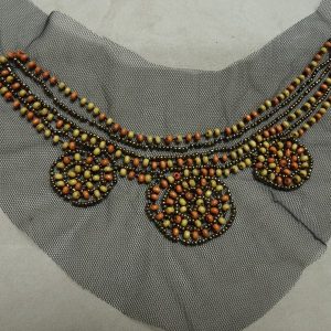 COLS PERLES-PLASTRON COLLIER PERLES effet bois et rocailles