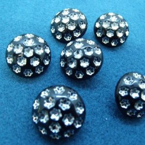 bouton acrylique noir effet strass argent,18 mm,vendu par 6