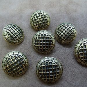bouton acrylique doré VENDU PAR LOT DE 6
