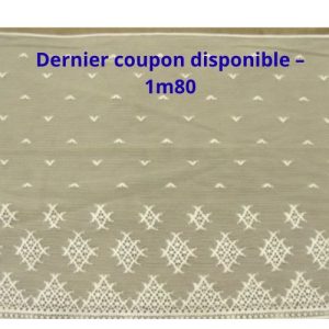 DENTELLE DE CALAIS rose pale 24 cm