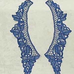 COL GUIPURE BLEUE
