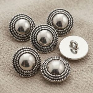 Lot de 6 boutons acryliques argenté vieilli dôme et bordure torsadée – 18 mm