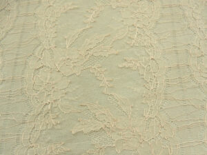 DENTELLE DE CAAIS- 95cm- SAUMON