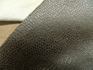 TISSUS SKAÏ SIMILI CUIR -MARRON