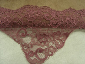 DENTELLE DE CALAIS-3