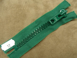 FERMETURE METALIQUE- 12 cm- VERT GAZON