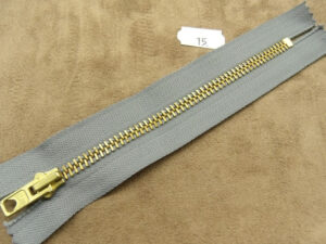 FERMETURE METALIQUE-15 cm- GRIS