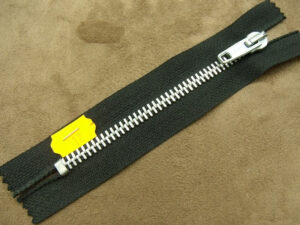 FERMETURE METALIQUE- 12 cm- NOIR
