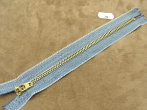 FERMETURE METALIQUE- 20 cm- BLEU JEAN 'S