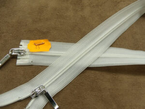 FERMETURE SEPARABLE- DOUBLE CURSEUR-45 cm- BLANCHE A TIRETTE