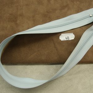 FERMETURE A GLISSERE- 40 cm- BLEU CIEL