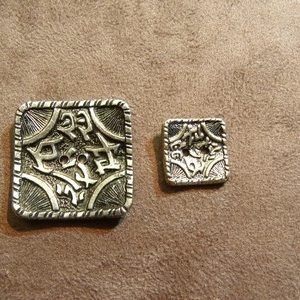 BOUTON CARRE A TROU-ARGENT