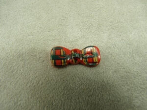 BOUTON DECORATIFS ENFANTS - MODELE NOEUD PAPILLON