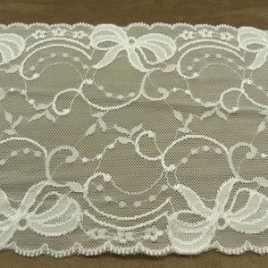 DENTELLE DE CALAIS-15 cm- ROSE PALE