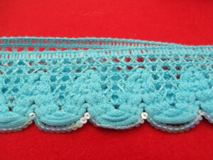 RUBAN FANTAISIE turquoise garnit avec sequin